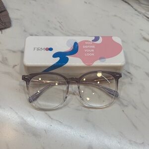Women’s Firm brand glasses
